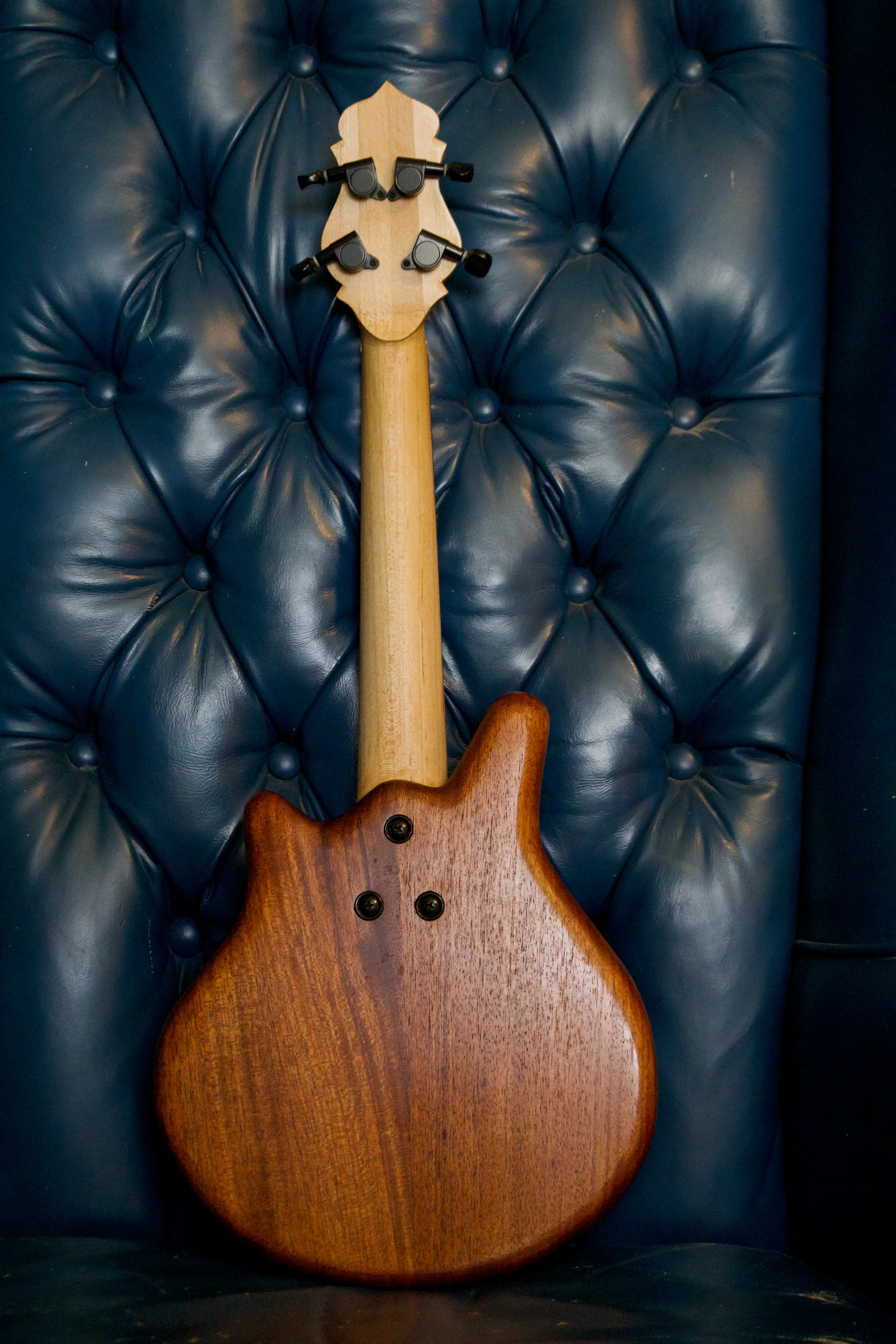 Electric ukulele, back